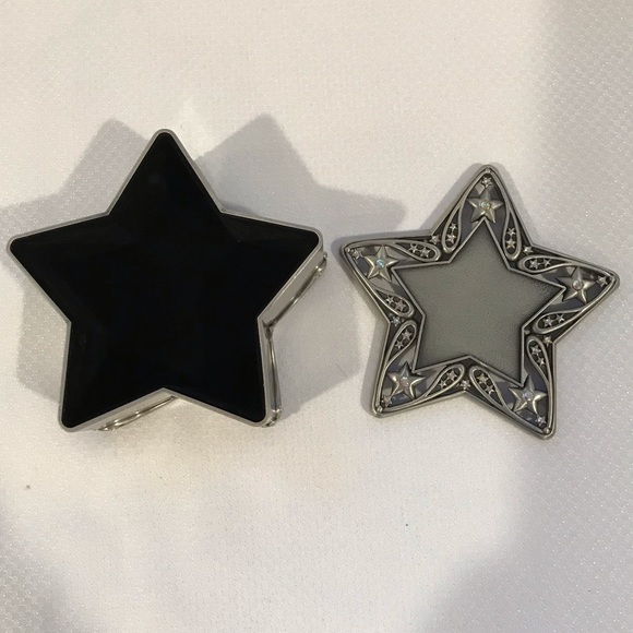 Things Remembered Featuring Swarovski Crystal Components Jewelry Star Shape Box - Picture 5 of 5